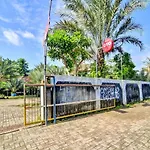 Oyo 90222 Lafa Park Syariah
