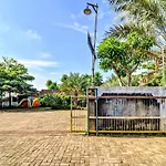 Oyo 90222 Lafa Park Syariah